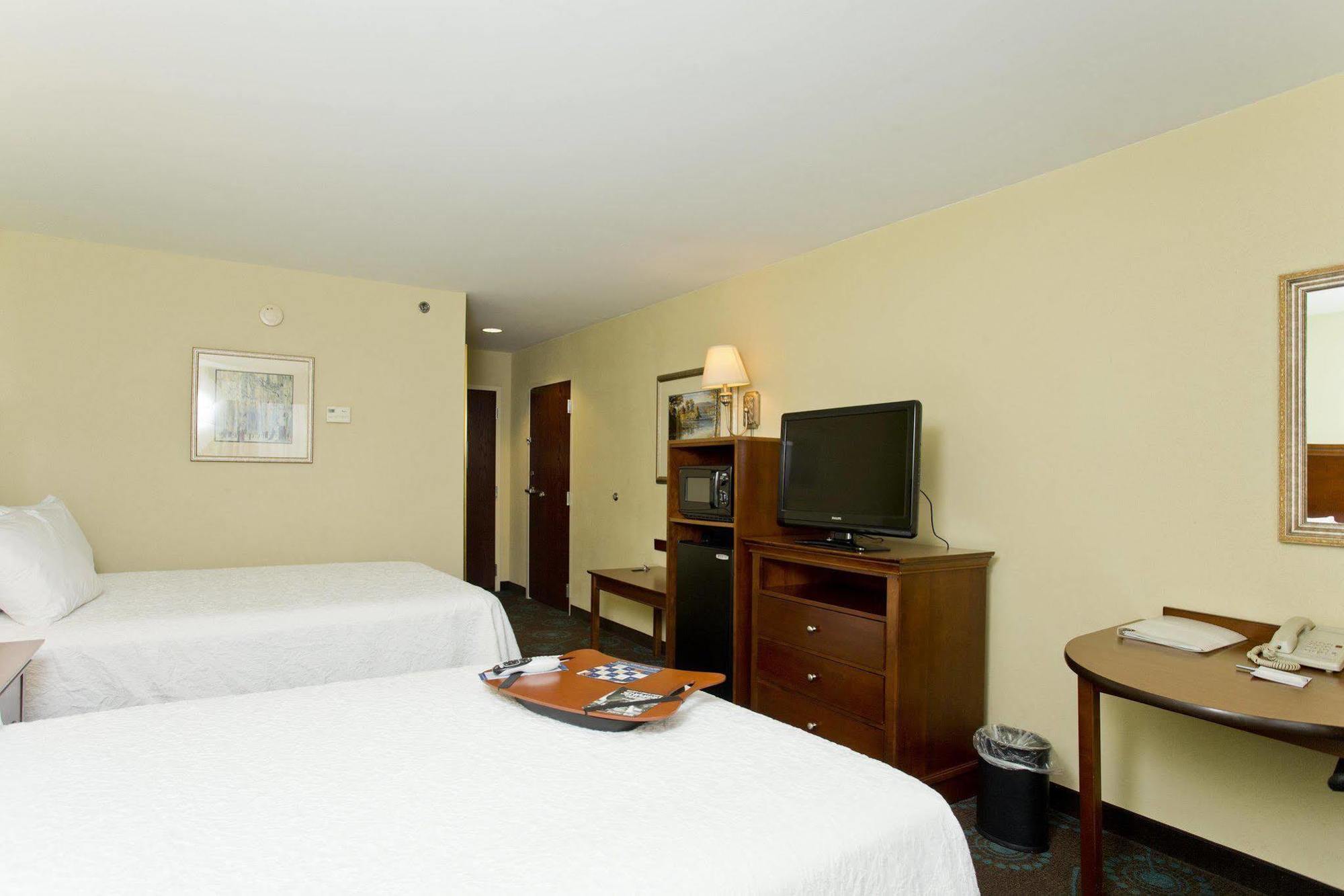 Hampton Inn Inwood Exteriör bild
