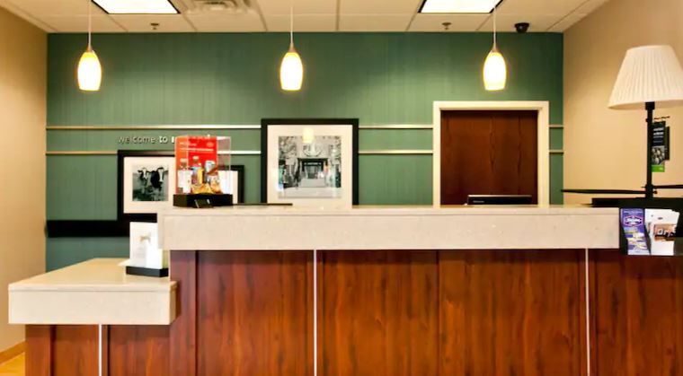 Hampton Inn Inwood Exteriör bild